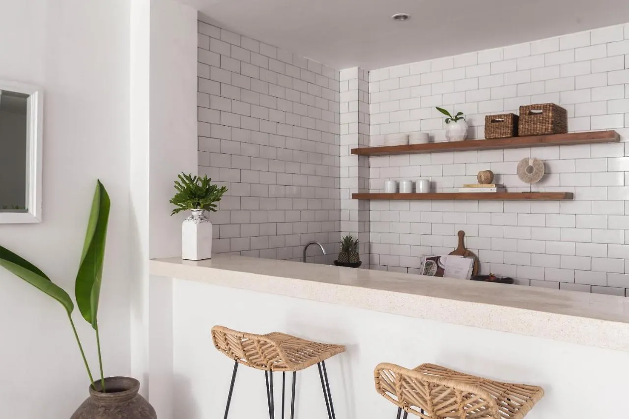 Aora Dua - Modern Tropical Hideaway In Central Seminyak Villa Indonesia